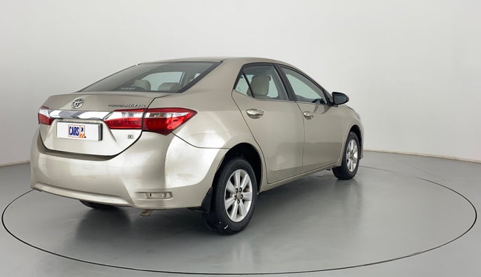 2015 Toyota Corolla Altis G, Petrol, Manual, 66,156 km, Right Back Diagonal