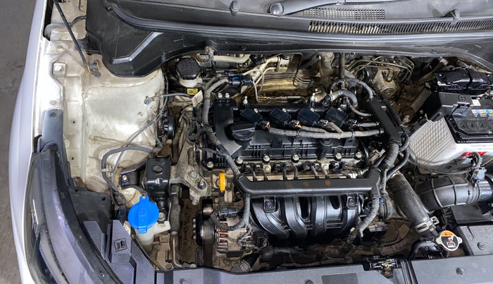 2020 Hyundai NEW I20 ASTA (O) 1.2 MT, Petrol, Manual, 53,976 km, Engine View - Right