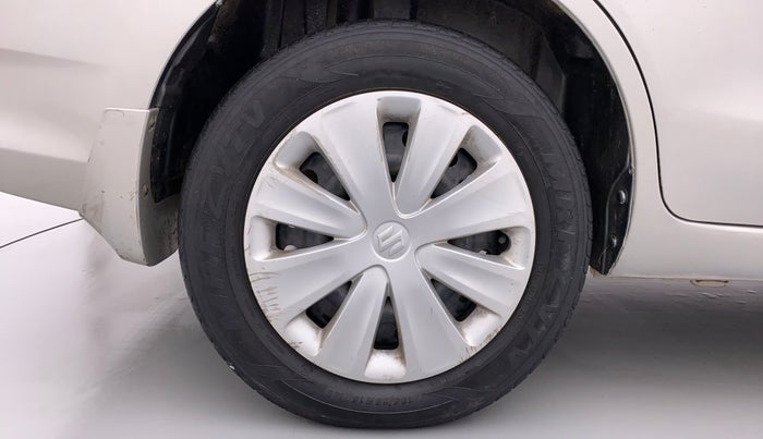 2017 Maruti Ertiga VDI SHVS, Diesel, Manual, 80,076 km, Right Rear Wheel