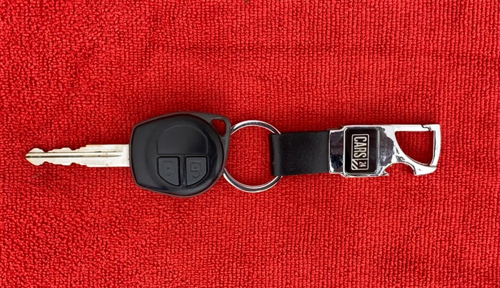 2017 Maruti Ertiga VDI SHVS, Diesel, Manual, 80,076 km, Key Close Up