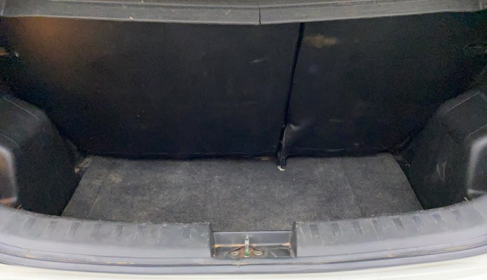 2017 Maruti Swift ZXI D, Petrol, Manual, 53,064 km, Boot Inside