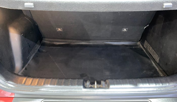 2020 KIA SONET GTX PLUS 1.0 DCT, Petrol, Automatic, 58,083 km, Boot Inside