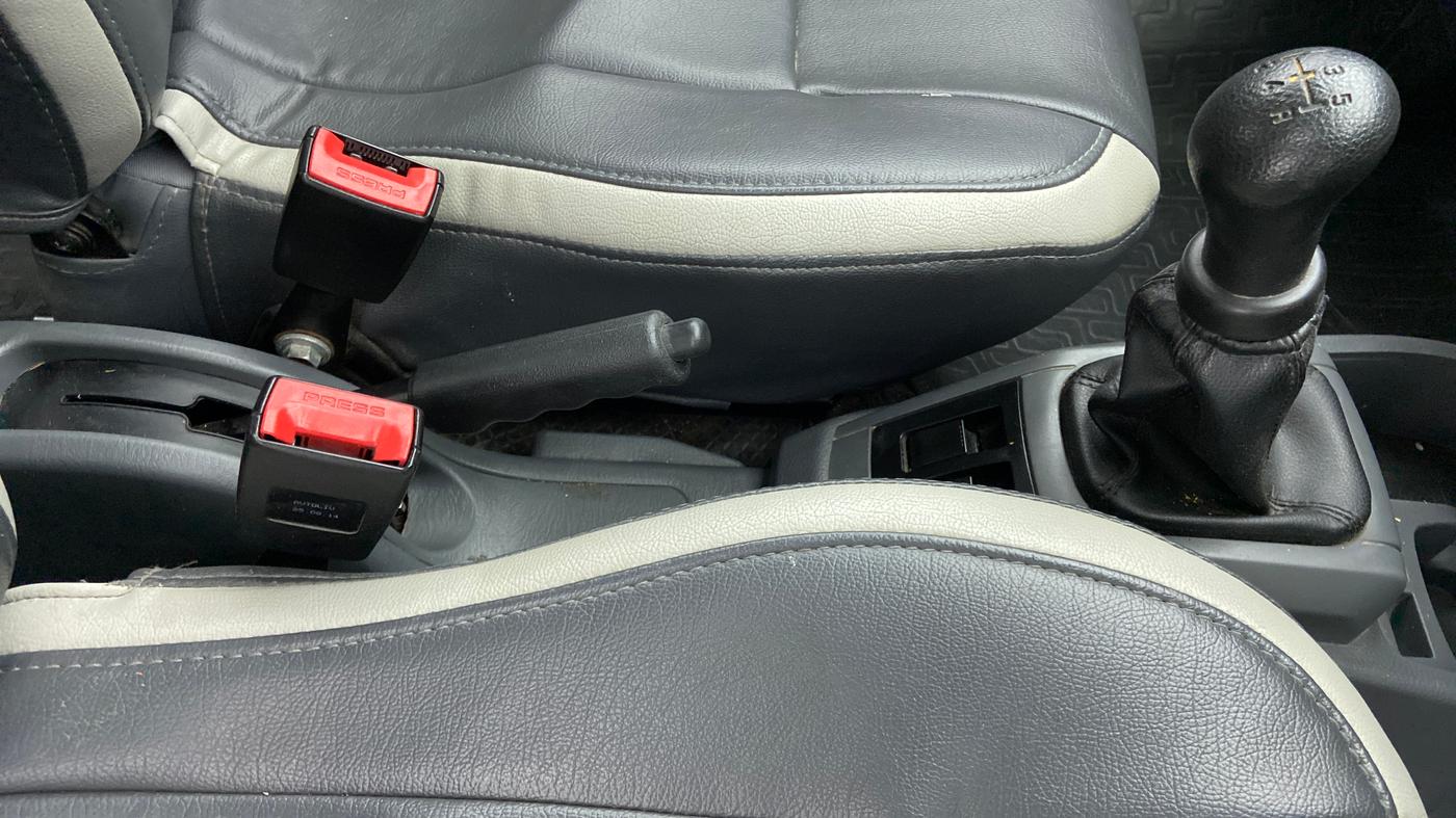 2014 Maruti Alto 800 LXI, Petrol, Manual, 42,993 km, Gear Lever