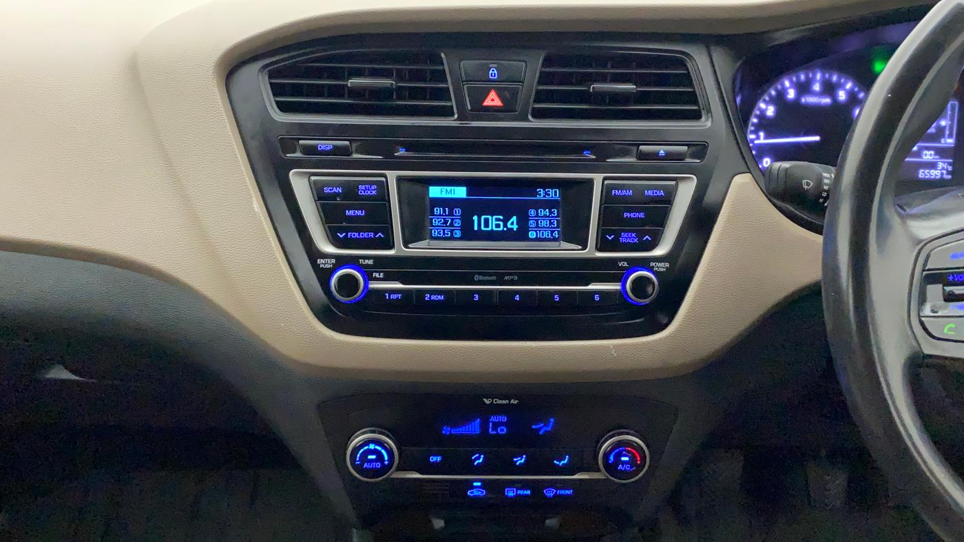 2015 Hyundai Elite i20 SPORTZ 1.2, Petrol, Manual, 65,997 km, Air Conditioner