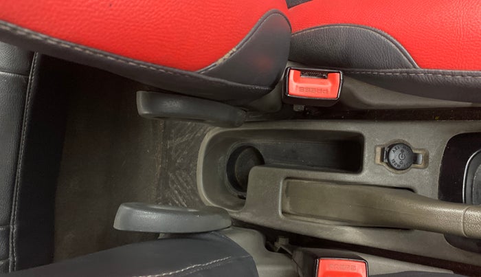 2012 Hyundai i10 MAGNA 1.2, Petrol, Manual, 73,865 km, Driver Side Adjustment Panel