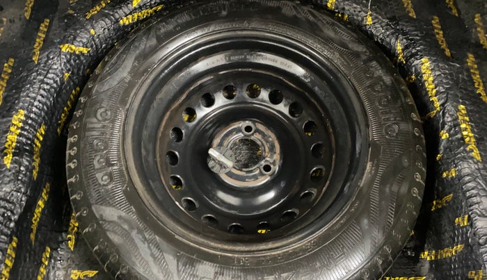 2019 Renault Kwid RXT 1.0 (O), Petrol, Manual, 31,468 km, Spare Tyre