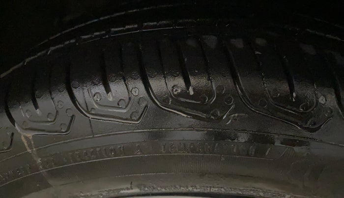 2023 Tata Tiago XT (O) PETROL, Petrol, Manual, 33,548 km, Left Front Tyre Tread