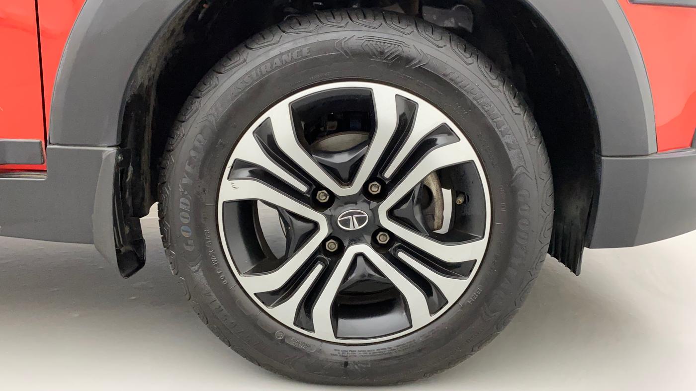 2023 Tata TIAGO NRG XZ ICNG, CNG, Manual, 12,189 km, Right Front Wheel