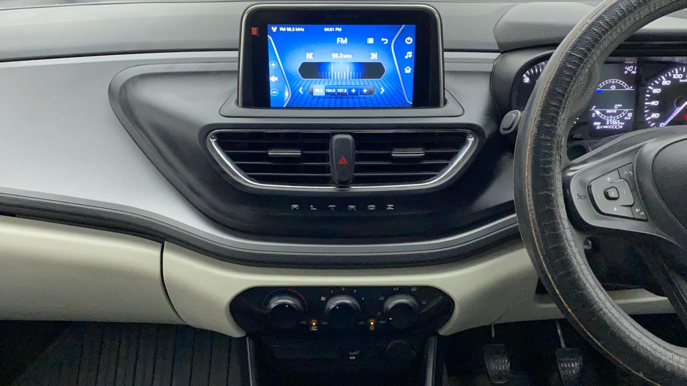 2021 Tata ALTROZ XM PLUS PETROL, Petrol, Manual, 37,581 km, Air Conditioner