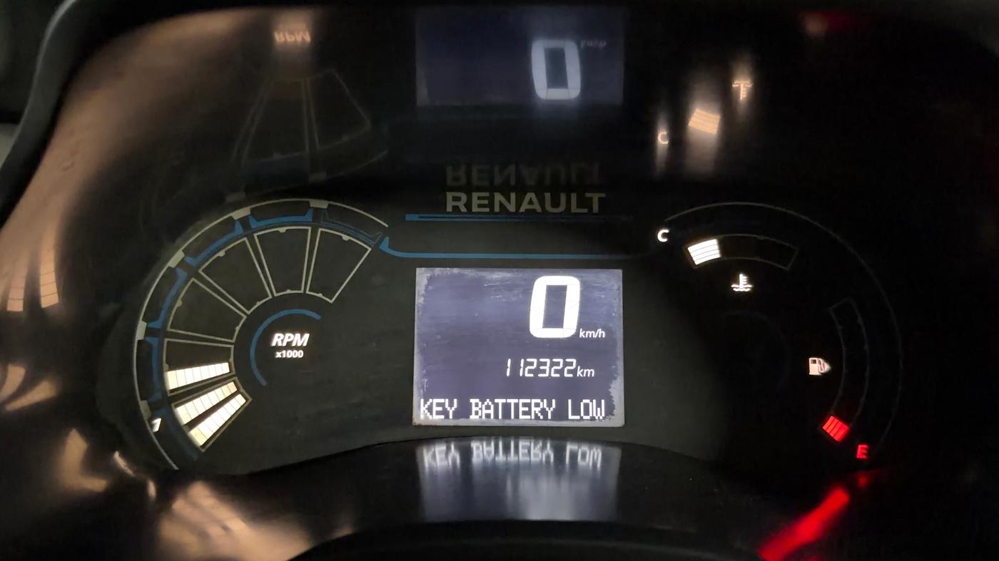 2022 Renault TRIBER RXZ, Petrol, Manual, 1,12,311 km, Odometer Image