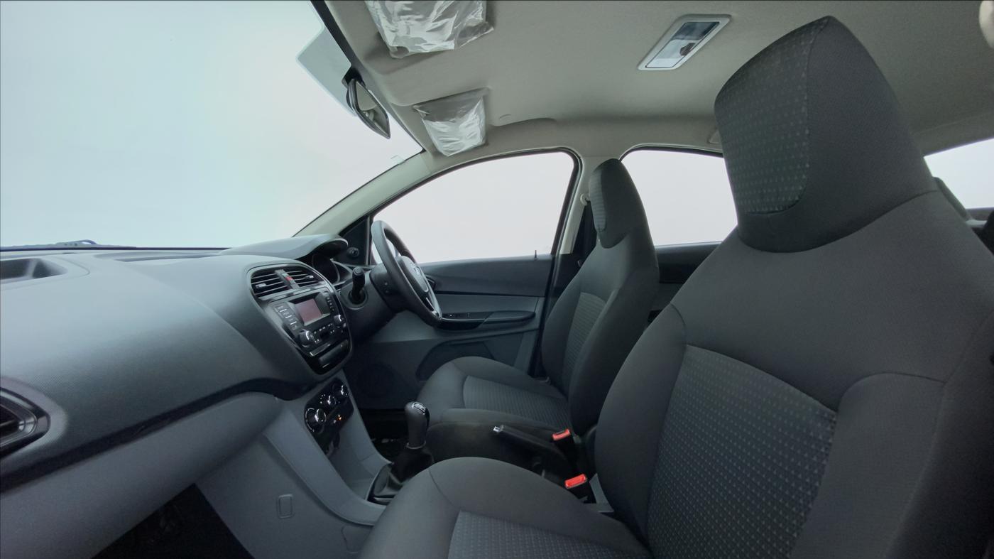 2018 Tata TIGOR XM 1.2 REVOTRON, Petrol, Manual, 47,183 km, Right Side Front Door Cabin