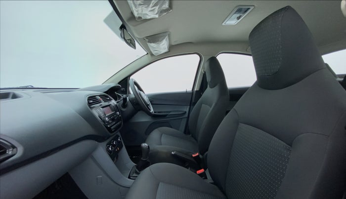 2018 Tata TIGOR XM 1.2 REVOTRON, Petrol, Manual, 47,183 km, Right Side Front Door Cabin