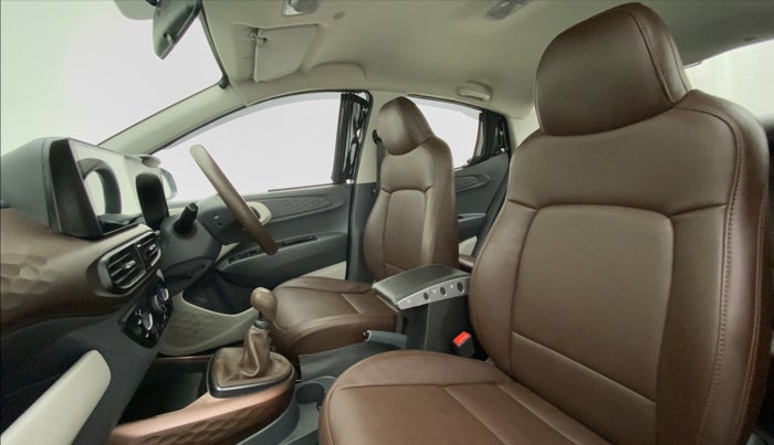 2021 Hyundai AURA S 1.2 CNG, CNG, Manual, 27,995 km, Right Side Front Door Cabin
