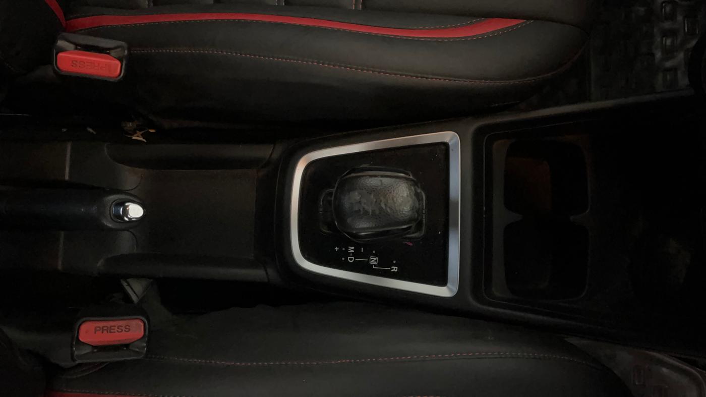 2018 Maruti Swift VXI AMT, Petrol, Automatic, 59,746 km, Gear Lever