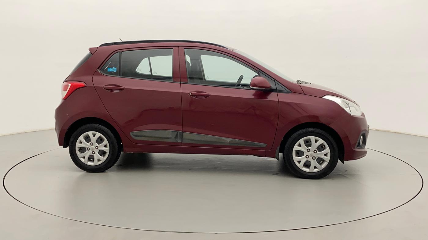 2016 Hyundai Grand i10 SPORTZ 1.2 KAPPA VTVT, Petrol, Manual, 55,215 km, Right Side View