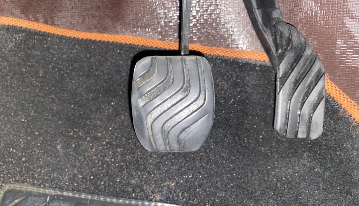 2018 Renault Kwid CLIMBER 1.0 AMT, Petrol, Automatic, 58,890 km, Pedals