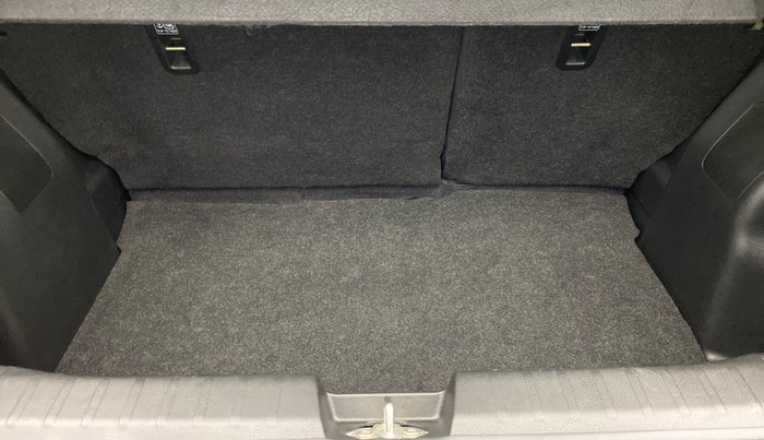 2021 Toyota Glanza V CVT, Petrol, Automatic, 5,832 km, Boot Inside