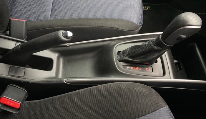 2021 Toyota Glanza V CVT, Petrol, Automatic, 5,832 km, Gear Lever