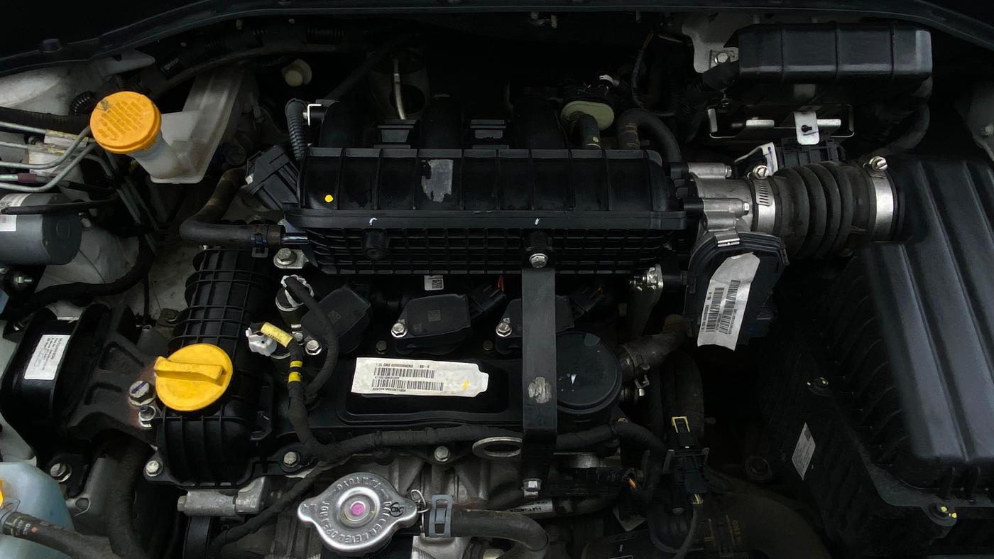 2024 Tata PUNCH ACCOMPLISHED DAZZLE SUNROOF CNG MT, CNG, Manual, 26,504 km, Engine View