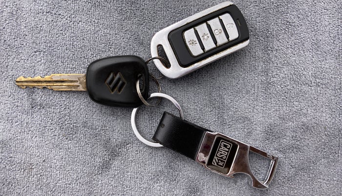 2013 Maruti Alto 800 LXI, Petrol, Manual, 45,643 km, Key Close Up