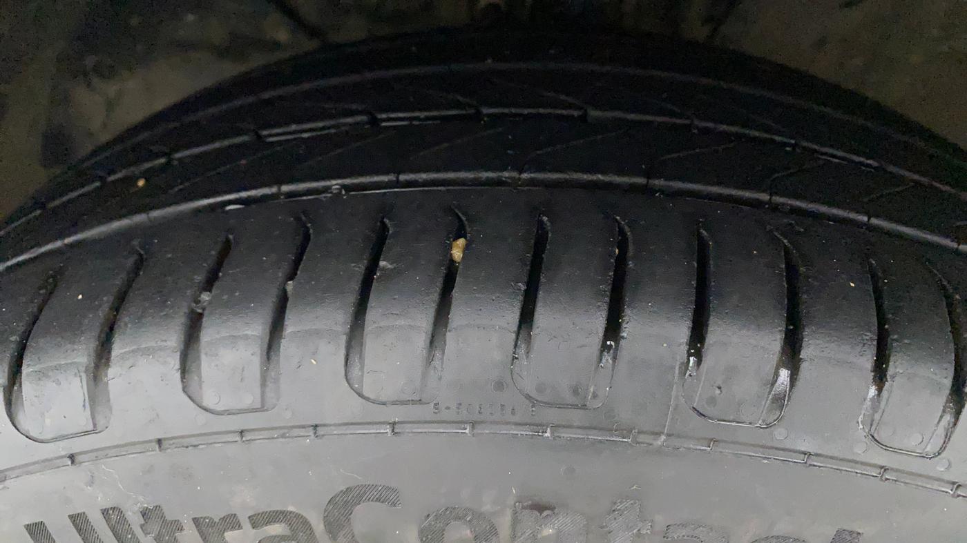 2017 Maruti Baleno ALPHA PETROL 1.2, Petrol, Manual, 1,12,679 km, Left Front Tyre Tread