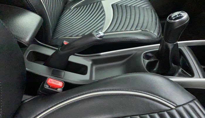 2017 Maruti Baleno ALPHA PETROL 1.2, Petrol, Manual, 1,12,679 km, Gear Lever