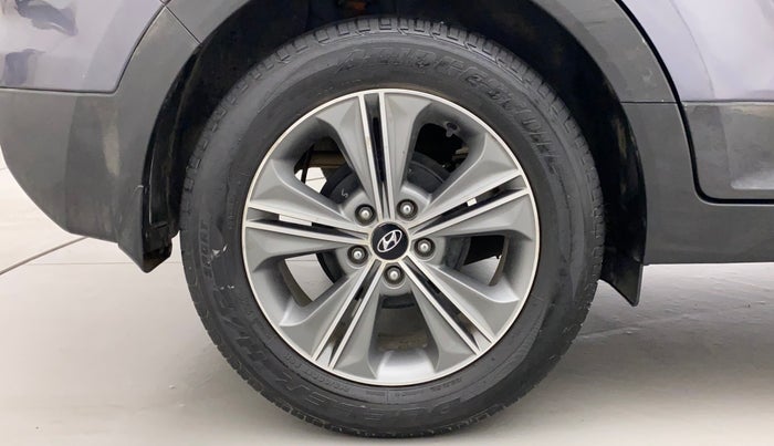2017 Hyundai Creta SX PLUS AT 1.6 PETROL, Petrol, Automatic, 28,625 km, Right Rear Wheel