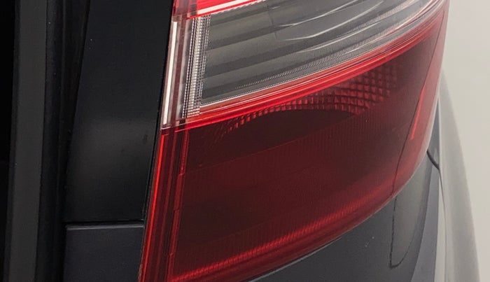 2017 Hyundai Creta SX PLUS AT 1.6 PETROL, Petrol, Automatic, 28,625 km, Right tail light - Minor damage