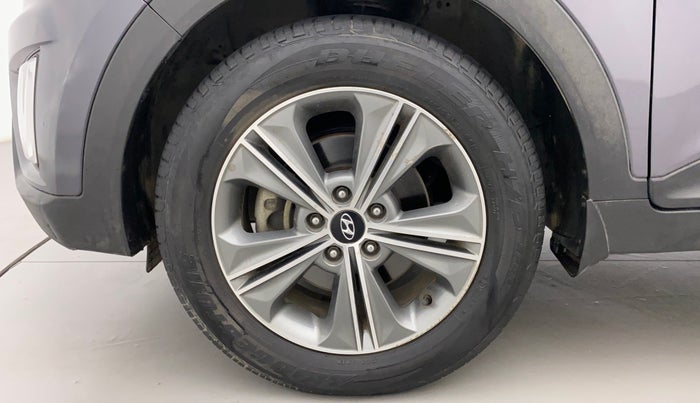 2017 Hyundai Creta SX PLUS AT 1.6 PETROL, Petrol, Automatic, 28,625 km, Left Front Wheel