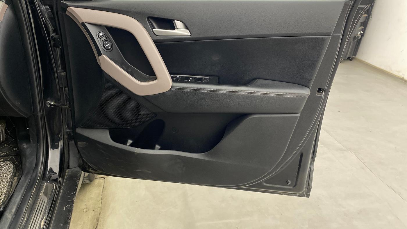 2019 Hyundai Creta SX (O) 1.6 PETROL, Petrol, Manual, 1,09,975 km, Driver Side Door Panels Control