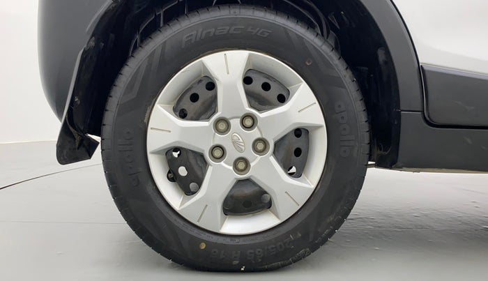2020 Mahindra XUV300 1.5 W6 MT, Diesel, Manual, 13,222 km, Right Rear Wheel