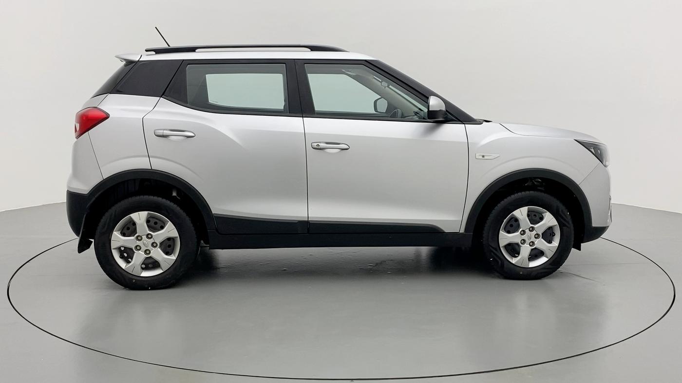 2020 Mahindra XUV300 1.5 W6 MT, Diesel, Manual, 13,222 km, Right Side View