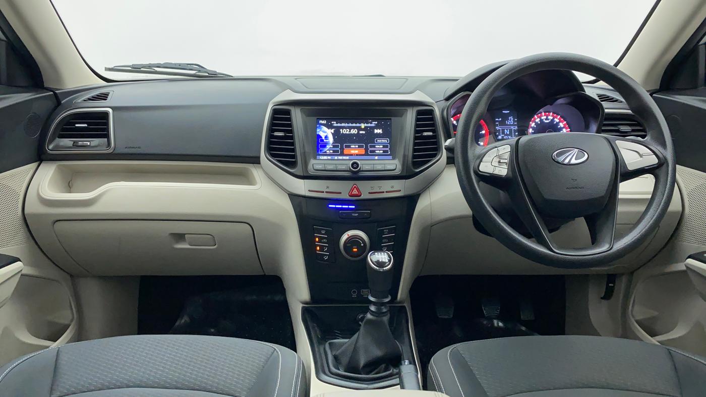 2020 Mahindra XUV300 1.5 W6 MT, Diesel, Manual, 13,222 km, Dashboard
