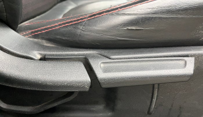 2021 Hyundai VENUE SX 1.0 TURBO, Petrol, Manual, 57,535 km, Driver Side Adjustment Panel