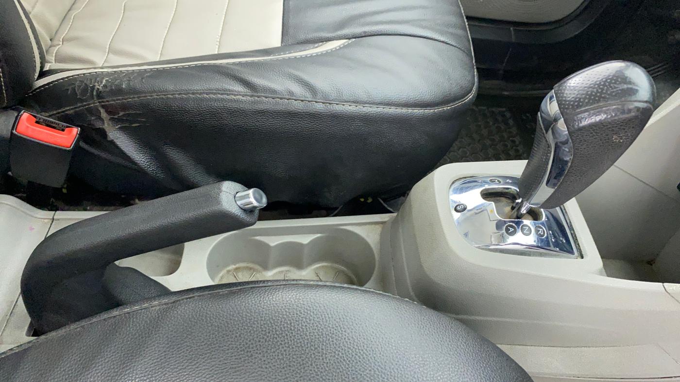 2017 Tata Tiago XZA 1.2 REVOTRON, Petrol, Automatic, 36,134 km, Gear Lever