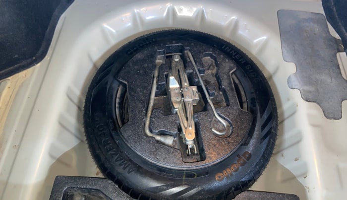 2016 Maruti Ciaz ZDI+ SHVS RS, Diesel, Manual, 60,622 km, Spare Tyre