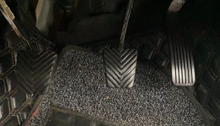 2022 KIA SELTOS HTK 1.5 PETROL, Petrol, Manual, 43,539 km, Pedals