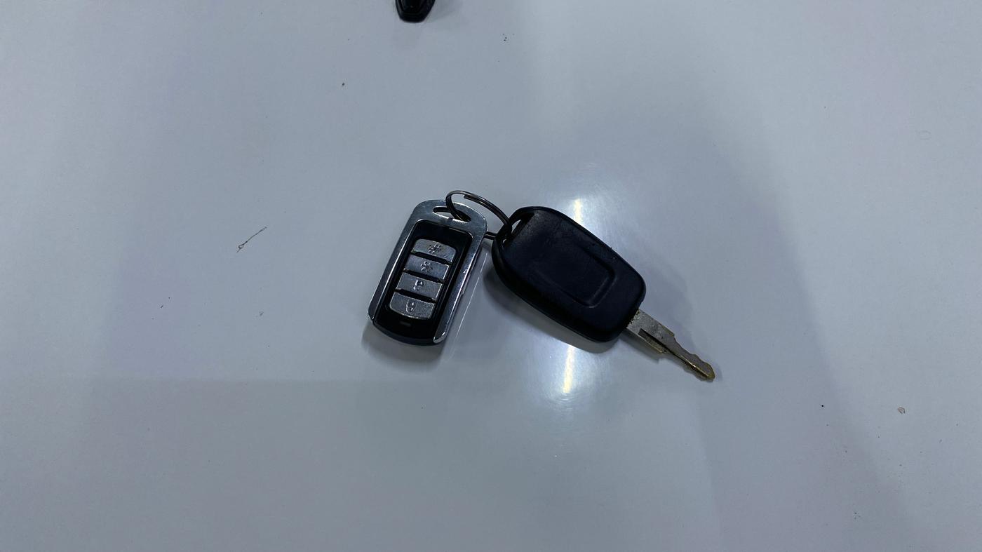 2016 Renault Kwid RXL, Petrol, Manual, 53,265 km, Key Close Up