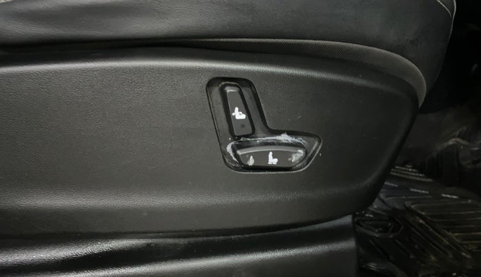 2020 MG HECTOR SHARP 1.5 DCT PETROL, Petrol, Automatic, 37,087 km, Driver Side Adjustment Panel