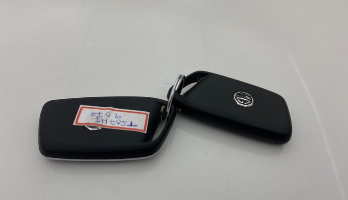 2020 MG HECTOR SHARP 1.5 DCT PETROL, Petrol, Automatic, 93,327 km, Key Close Up