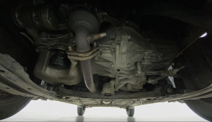 2018 Maruti Swift VXI D, Petrol, Manual, 17,897 km, Front Underbody