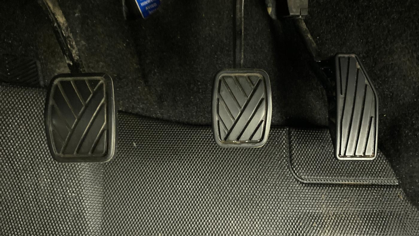 2021 Toyota Glanza G, Petrol, Manual, 27,447 km, Pedals