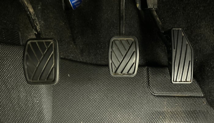 2021 Toyota Glanza G, Petrol, Manual, 27,447 km, Pedals