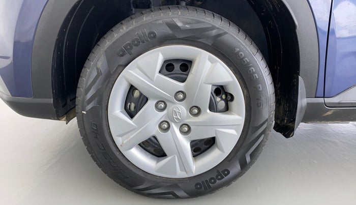 2022 Hyundai VENUE S Plus MT 1.2 Kappa, Petrol, Manual, 9,503 km, Left Front Wheel