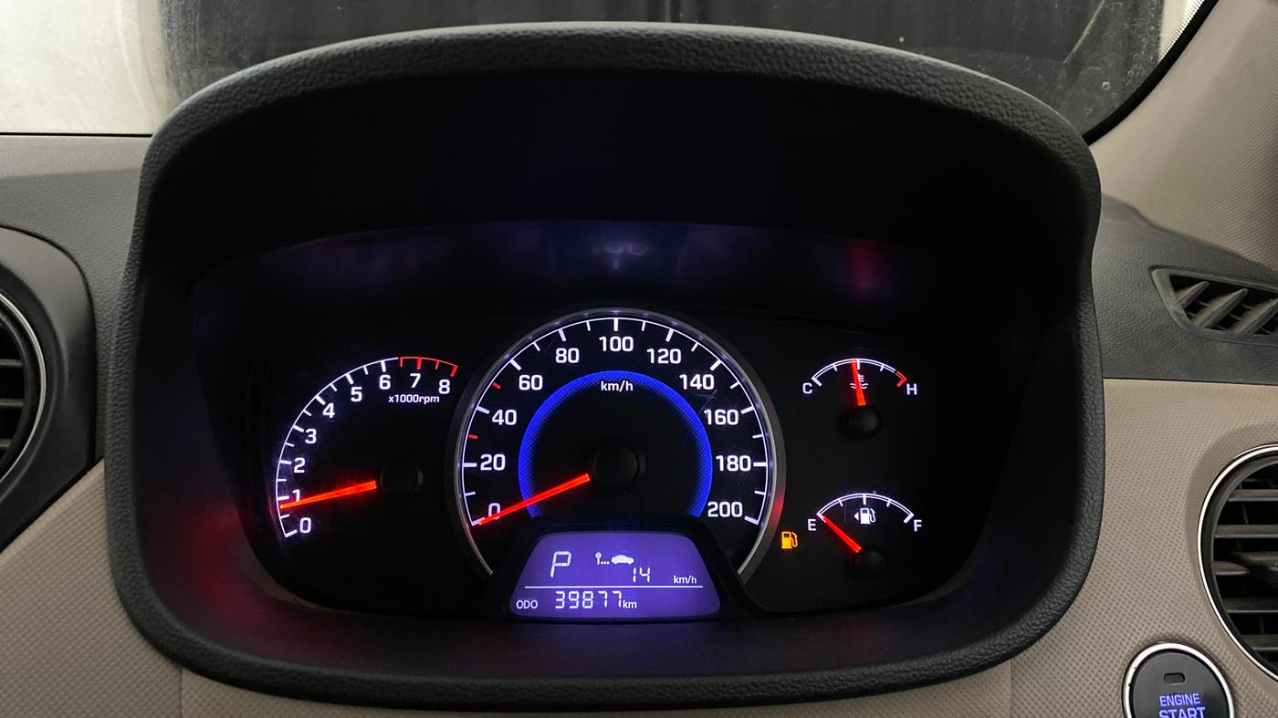 2016 Hyundai Grand i10 ASTA AT 1.2 KAPPA VTVT, Petrol, Automatic, 39,853 km, Odometer Image