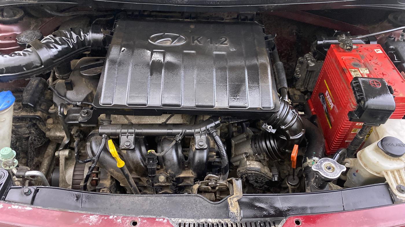 2016 Hyundai Grand i10 ASTA AT 1.2 KAPPA VTVT, Petrol, Automatic, 39,853 km, Engine View