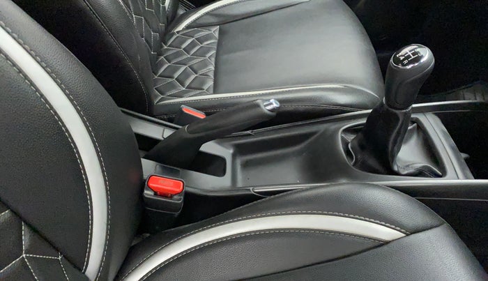 2016 Maruti Baleno DELTA PETROL 1.2, Petrol, Manual, 51,243 km, Gear Lever