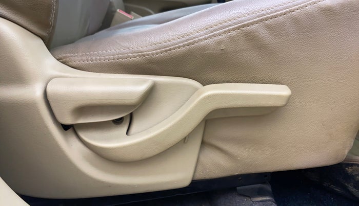 2013 Honda Amaze 1.2L I-VTEC S, Petrol, Manual, 80,356 km, Driver Side Adjustment Panel