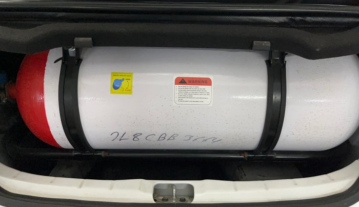 2021 Hyundai NEW SANTRO SPORTZ EXECUTIVE MT CNG, CNG, Manual, 43,476 km, Boot Inside