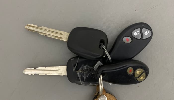 2017 Maruti Alto 800 LXI O, Petrol, Manual, 42,248 km, Key Close Up
